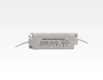 36W LED Einbau Downlight weiß quadratisch dimmbar Neutral Weiß  / 4000-4500K 3600lm 230VAC IP43 120Grad -Ausstellungsstück mit kleinen Schönheitsfehler — Bild 7