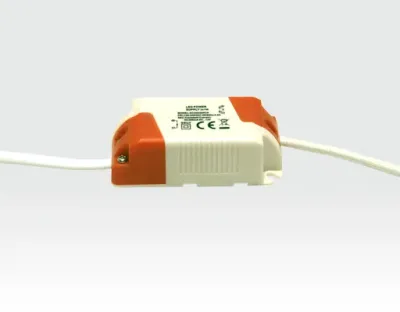 5W LED Einbau Spotleuchte weiß rund Neutral Weiß / 4000-4500K 300lm 230VAC IP44 65Grad -Ausstellungsstück mit kleinen Schönheitsfehler — Bild 3